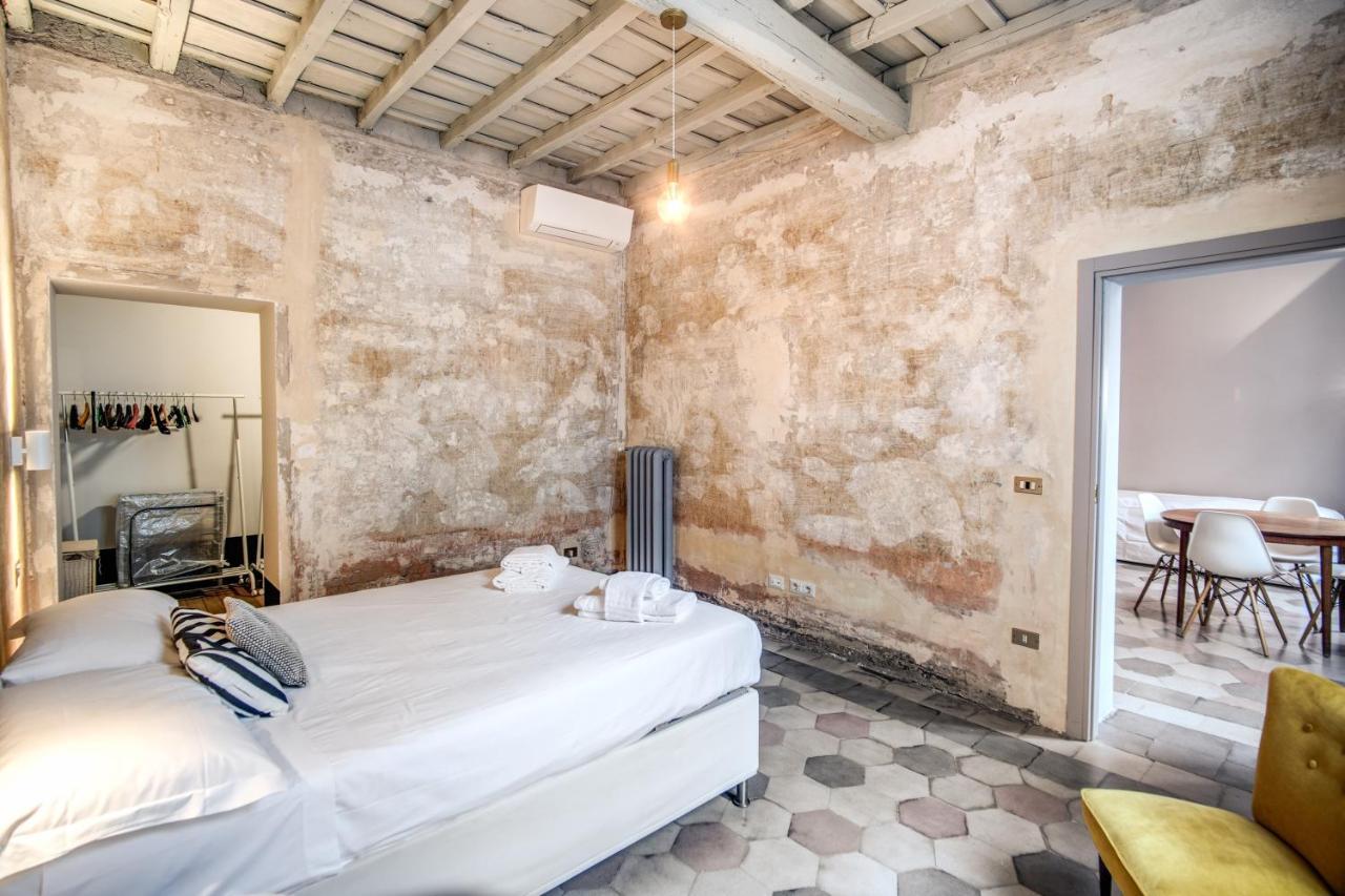 Stylish flat near Fori Imperiali ruins Appartamento Roma Esterno foto